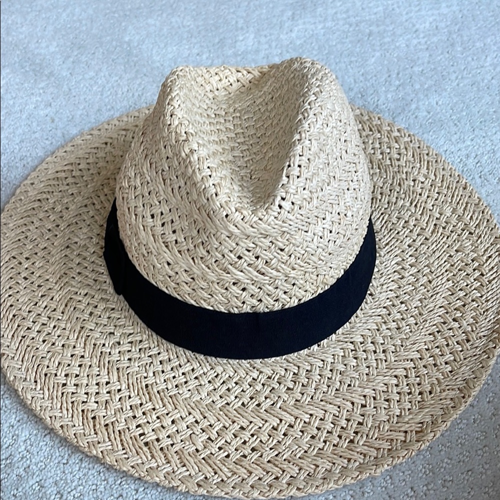 Stylish Tan Fedora Hat with Black Band